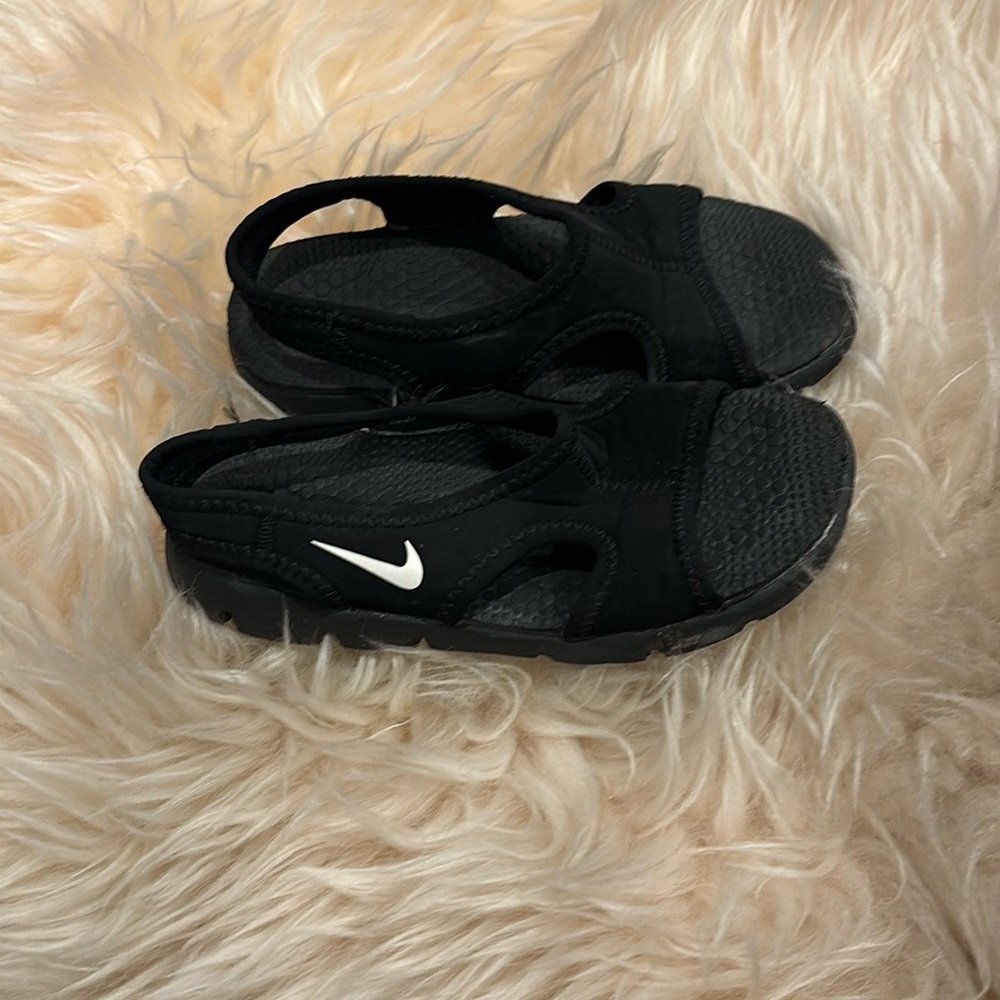 Nike sandals